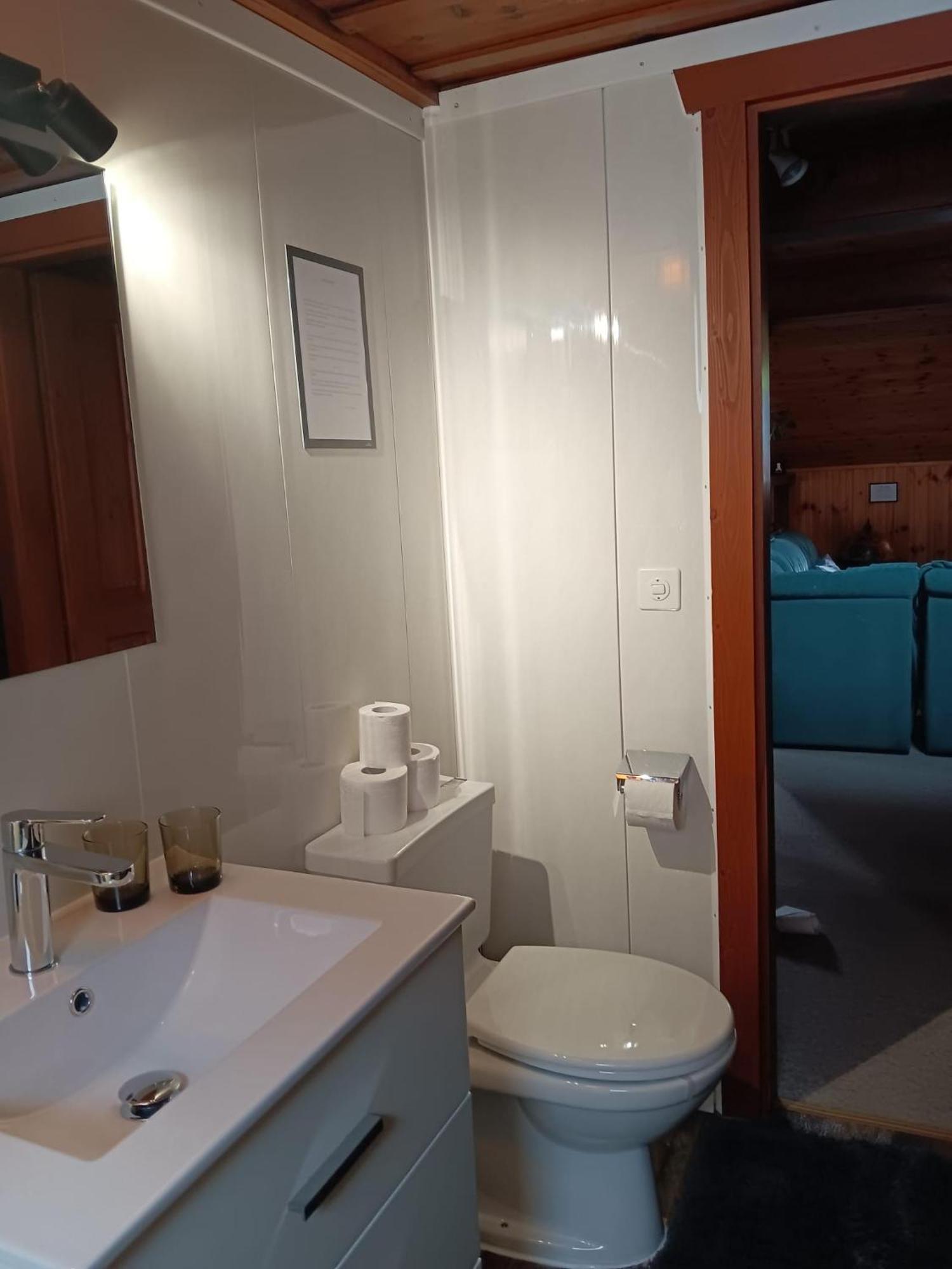 Harmony House Apartment Salvan Bagian luar foto